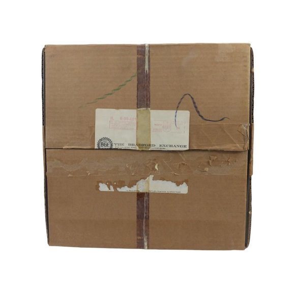 Royal Copenhagen Mors Dag Mothers Day Vintage 1973 6 inch Plate New in Box - Picture 3 of 3